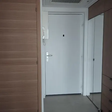 T2 Vue Pyrenees Au Sud De Apartman